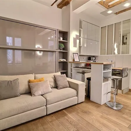 6th - Saint Honore - 6 People Апартаменты Париж